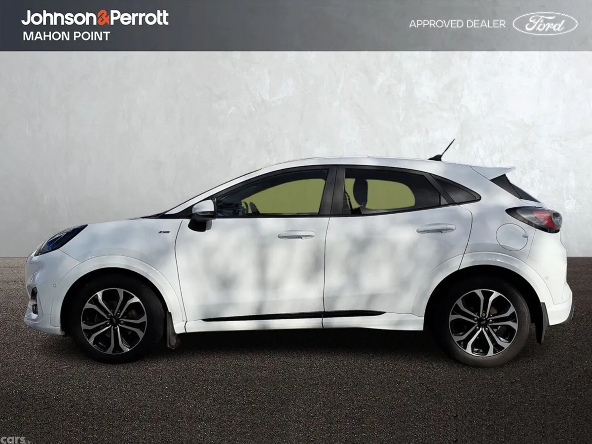 Ford Puma MPV, Petrol Hybrid, 2023, White