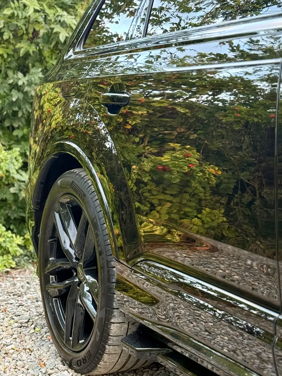 Audi Q7 SUV, Petrol Plug-in Hybrid, 2025, Black