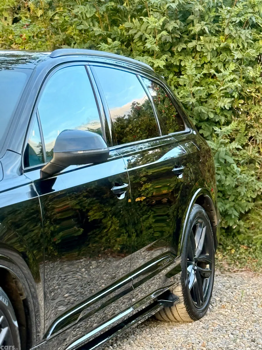 Audi Q7 SUV, Petrol Plug-in Hybrid, 2025, Black