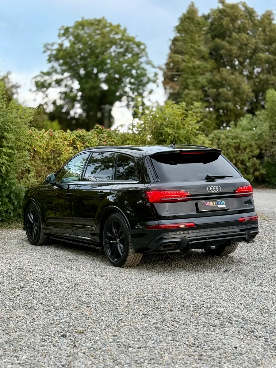 Audi Q7 SUV, Petrol Plug-in Hybrid, 2025, Black