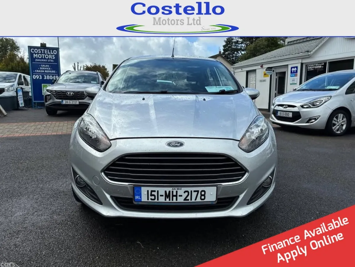 Ford Fiesta Hatchback, Petrol, 2015, Silver