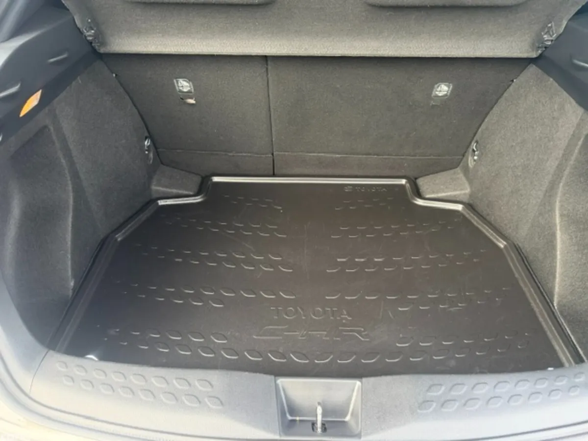 Toyota C-HR Hatchback, Petrol Hybrid, 2019, Grey