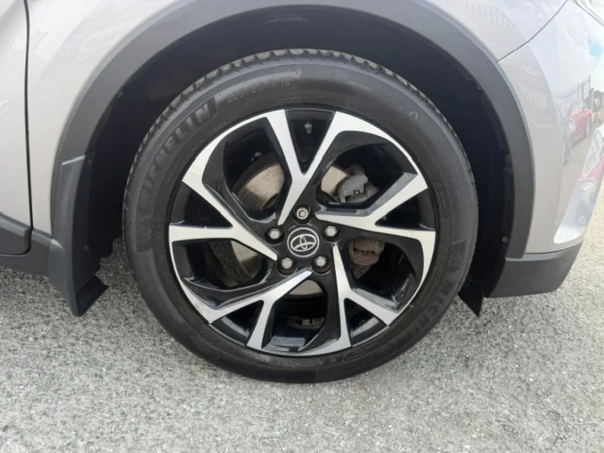 Toyota C-HR Hatchback, Petrol Hybrid, 2019, Grey