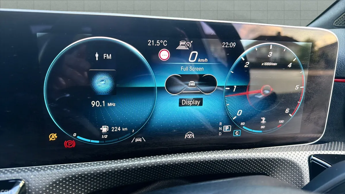 Mercedes-Benz A-Class Hatchback, Diesel, 2019, Silver