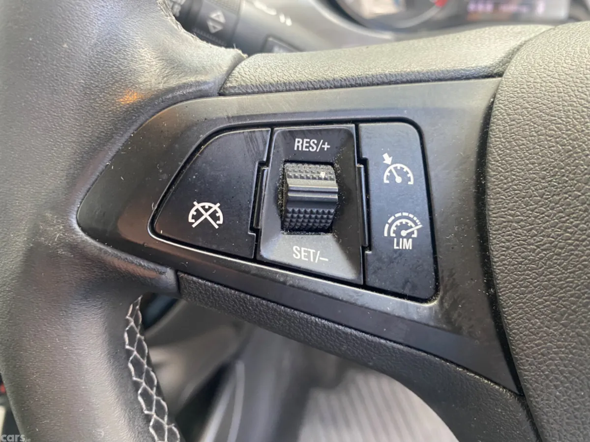 Opel Corsa Hatchback, Petrol, 2019, Grey