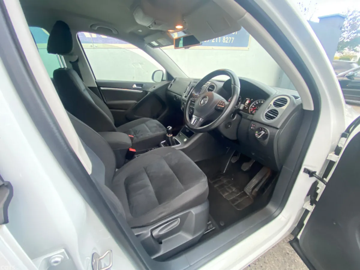 Volkswagen Tiguan SUV, Diesel, 2016, White