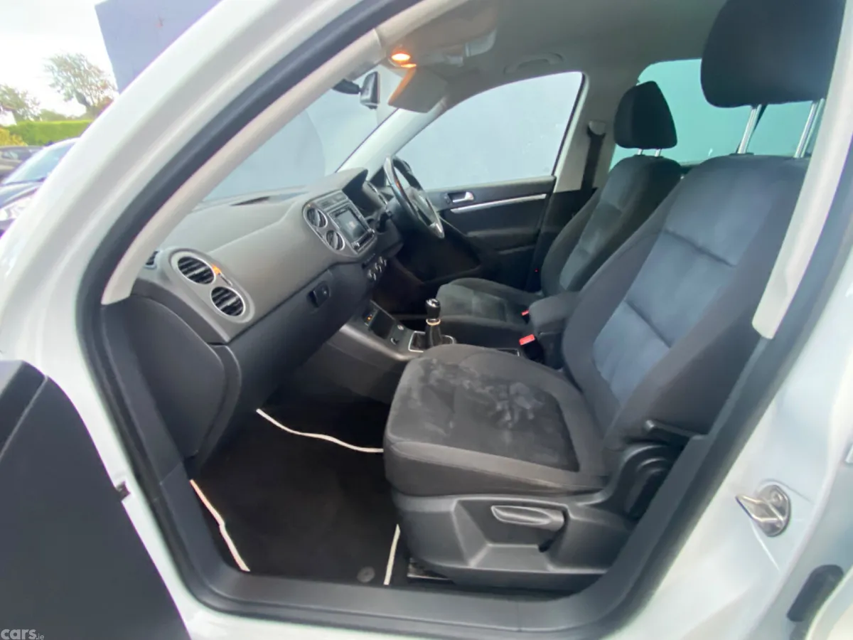 Volkswagen Tiguan SUV, Diesel, 2016, White