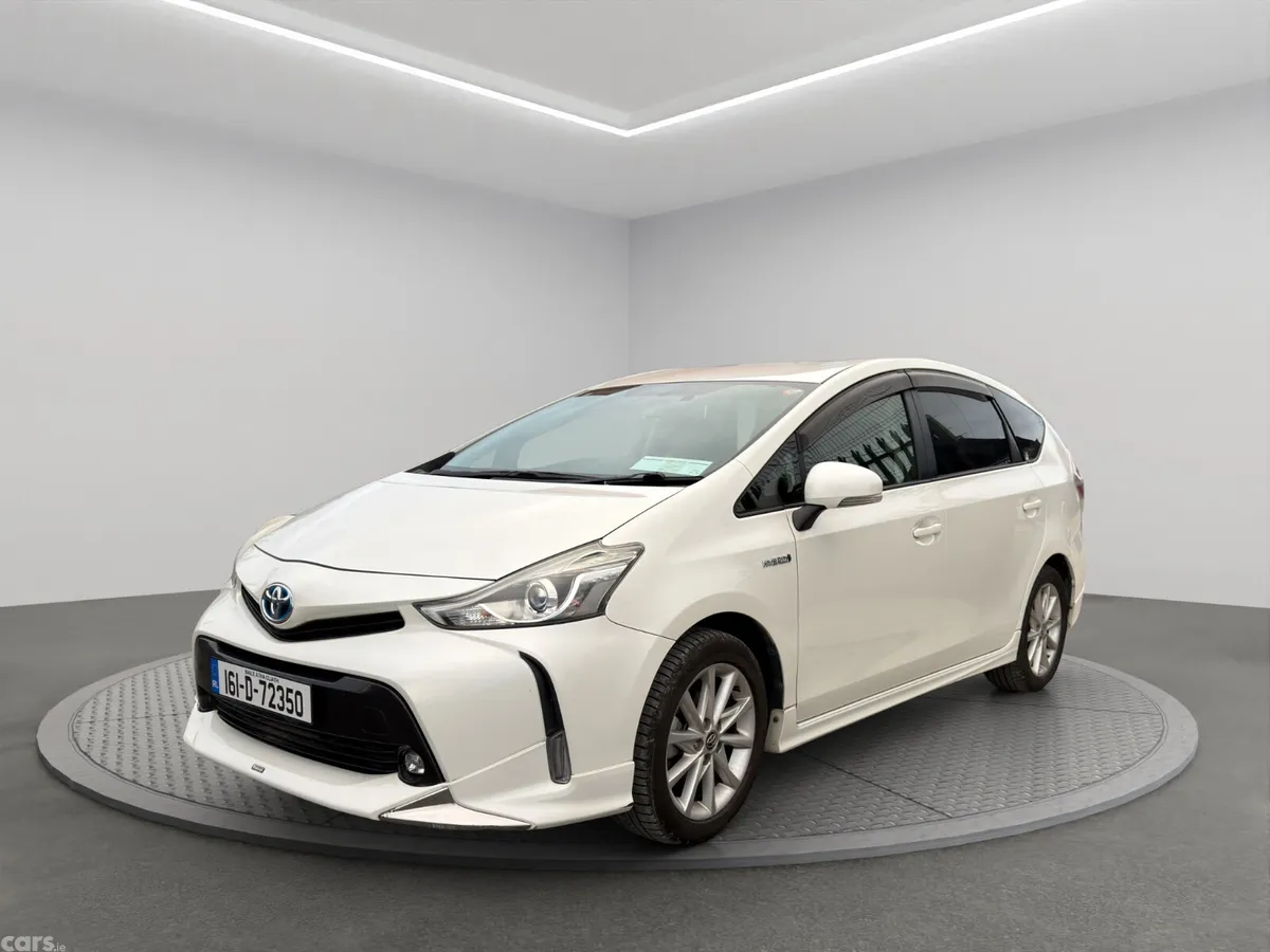 Toyota Prius MPV, Petrol Hybrid, 2016, White