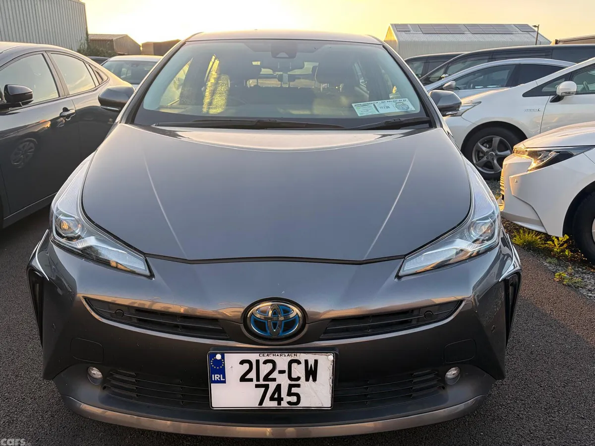 Toyota Prius Hatchback, Petrol Hybrid, 2021, Grey