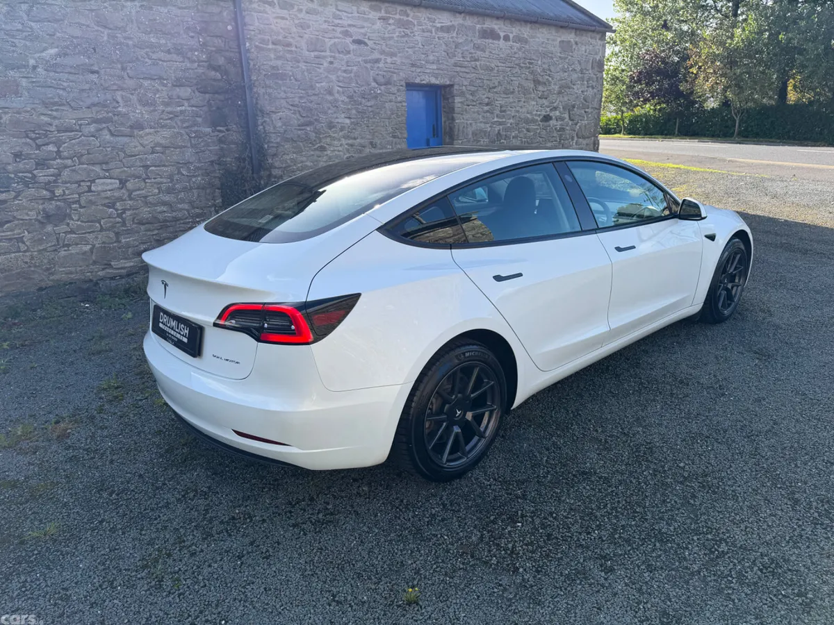 Tesla Model 3 Saloon, Electric, 2022, White
