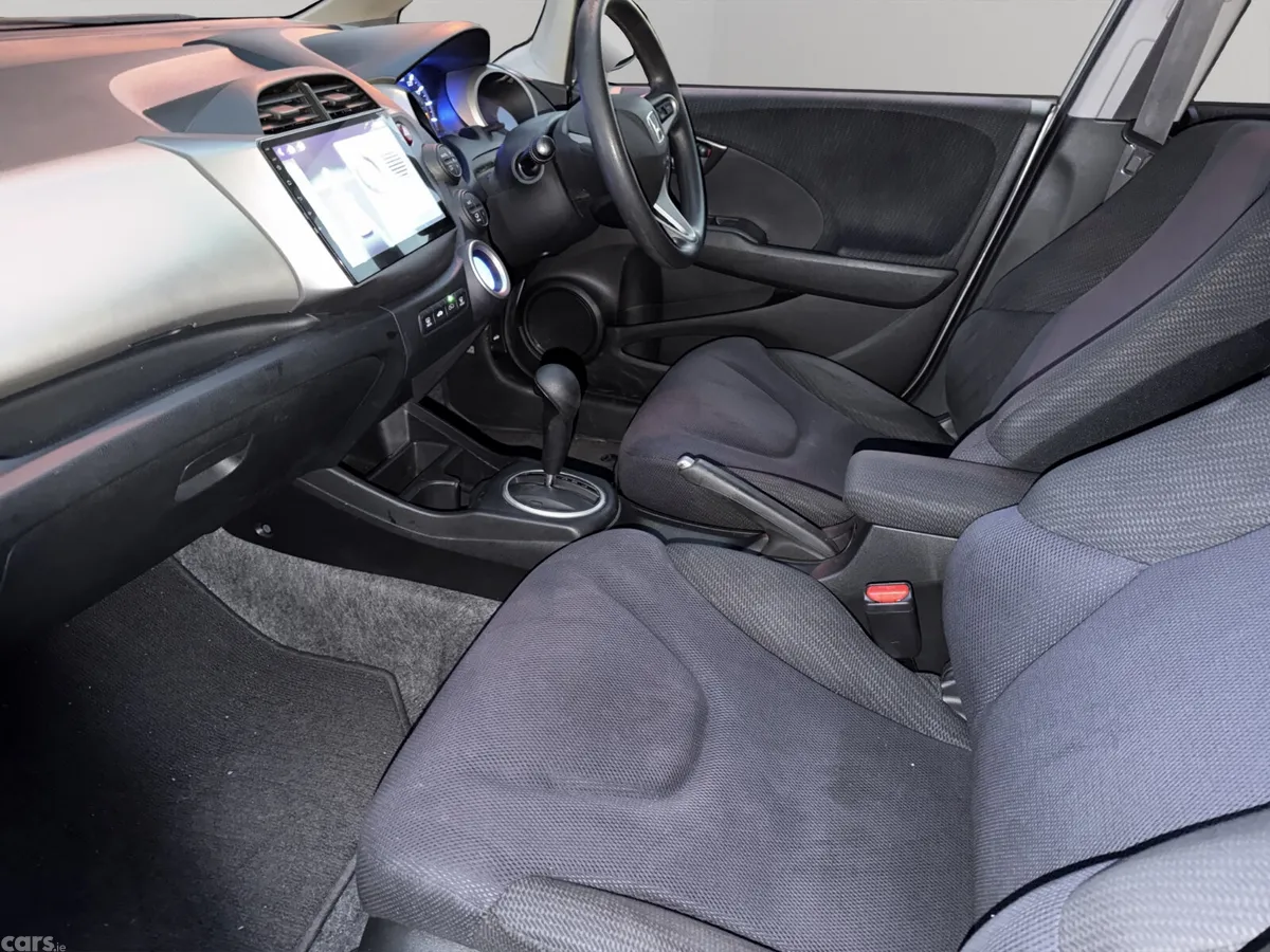 Honda Fit Hatchback, Petrol Hybrid, 2011, Silver
