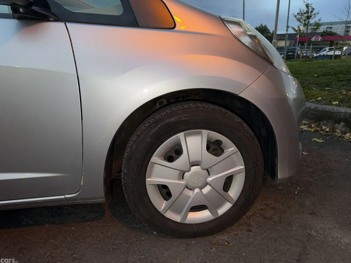Honda Fit Hatchback, Petrol Hybrid, 2011, Silver