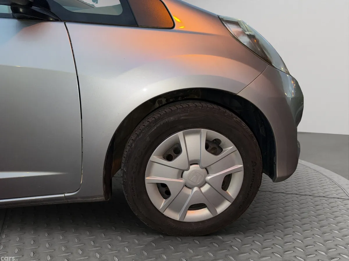 Honda Fit Hatchback, Petrol Hybrid, 2011, Silver