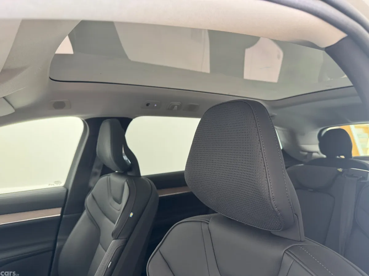 Volvo EX90 MPV, Electric, 2025, Grey