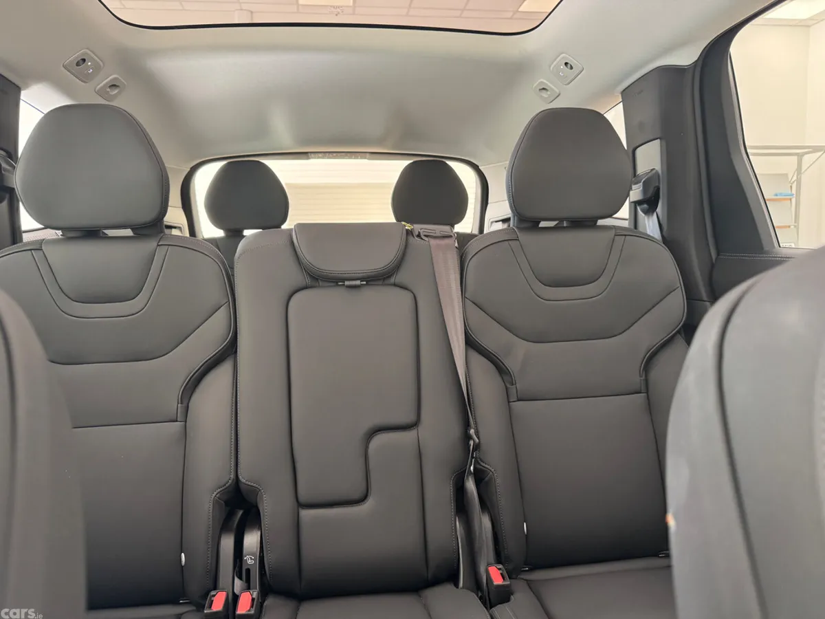 Volvo EX90 MPV, Electric, 2025, Grey
