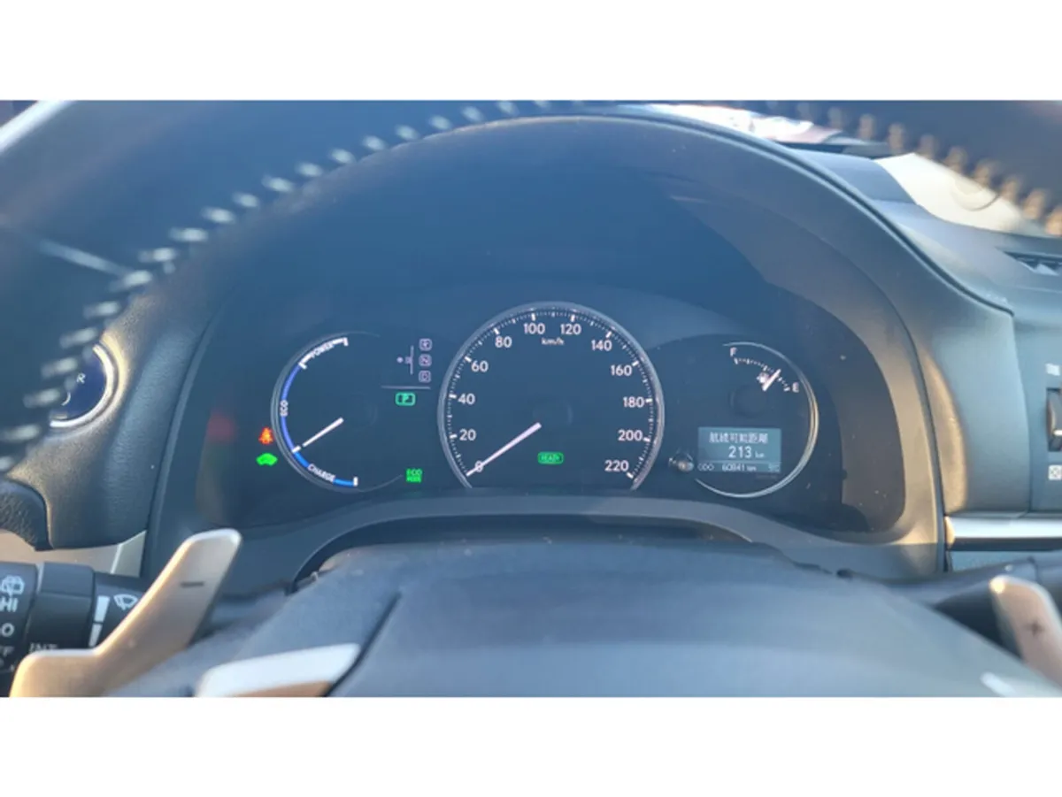Lexus CT Hatchback, Petrol Hybrid, 2016, White