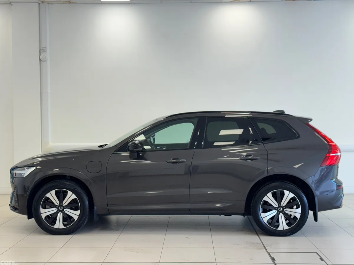 Volvo XC60 SUV, Petrol Plug-in Hybrid, 2023, Grey