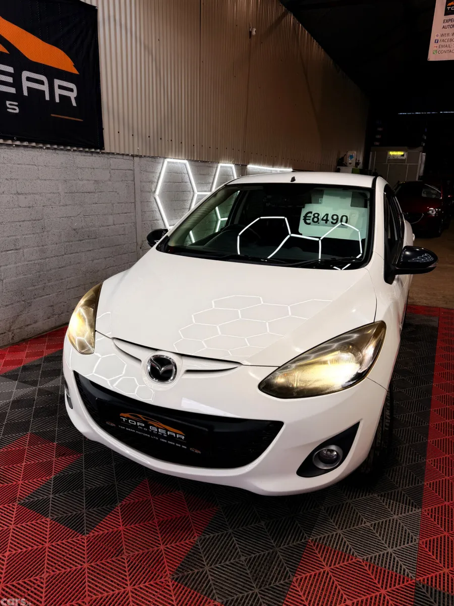 Mazda Demio Hatchback, Petrol, 2014, White