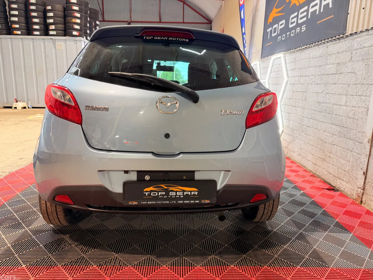 Mazda Demio Hatchback, Petrol, 2013, Blue