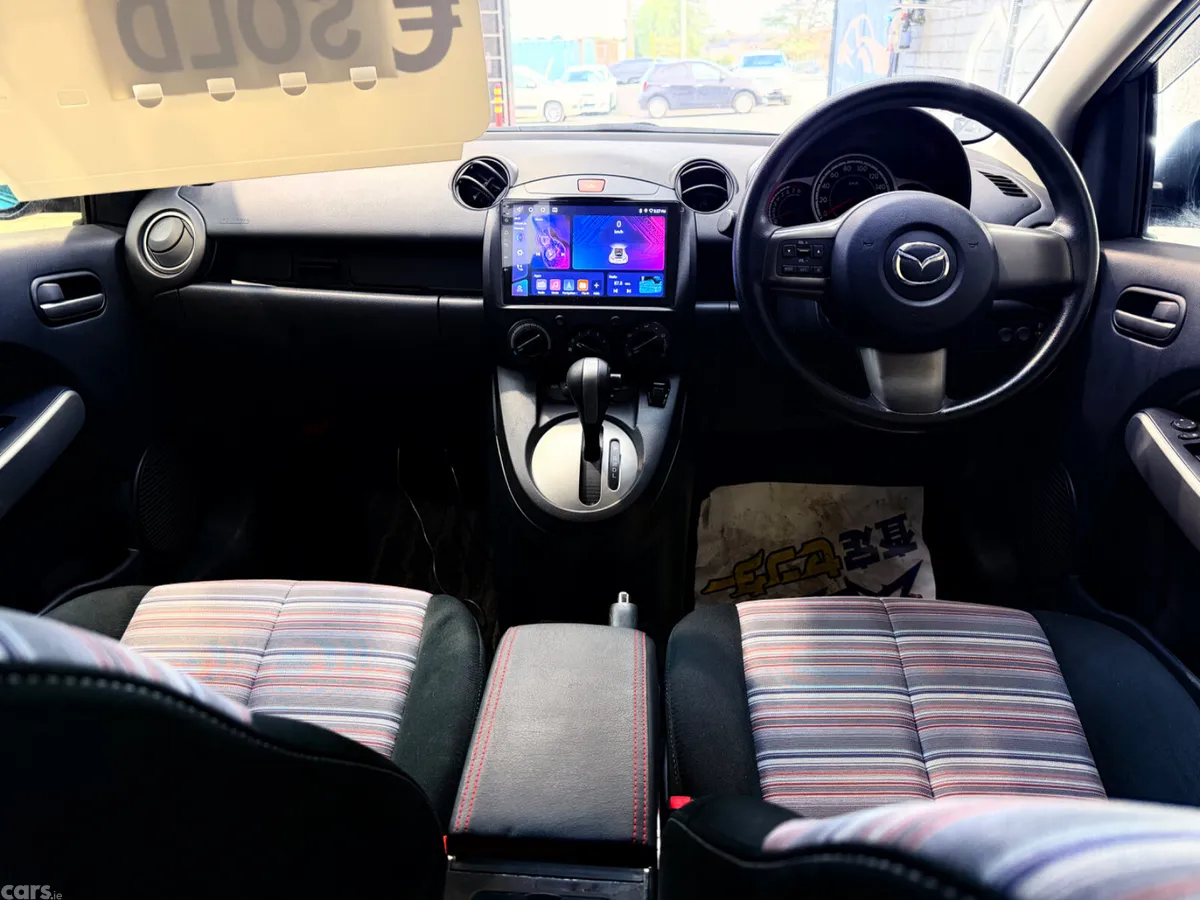 Mazda Demio Hatchback, Petrol, 2013, Blue