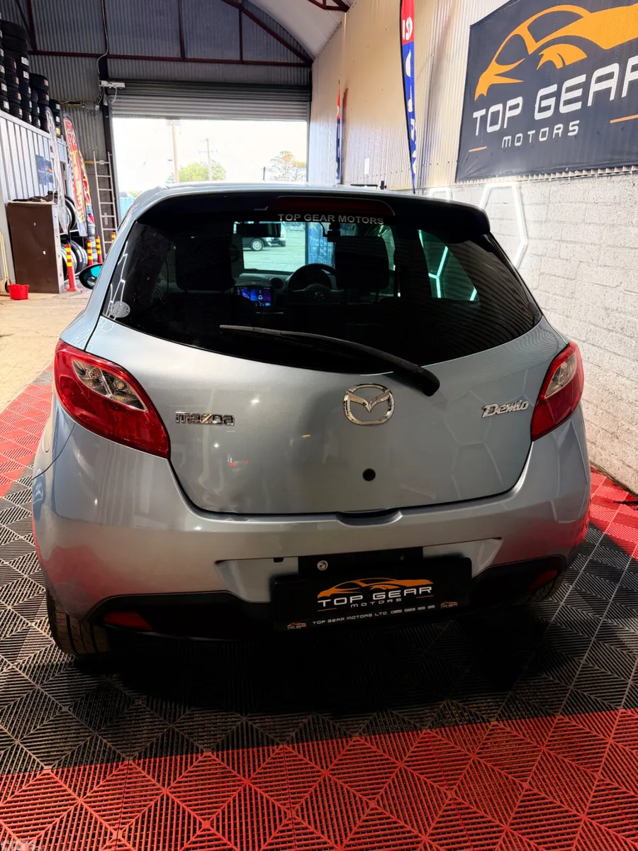 Mazda Demio Hatchback, Petrol, 2013, Blue