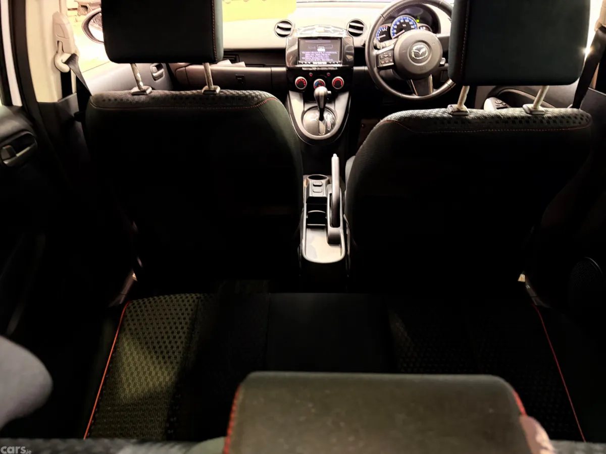 Mazda Demio Hatchback, Petrol, 2014, White