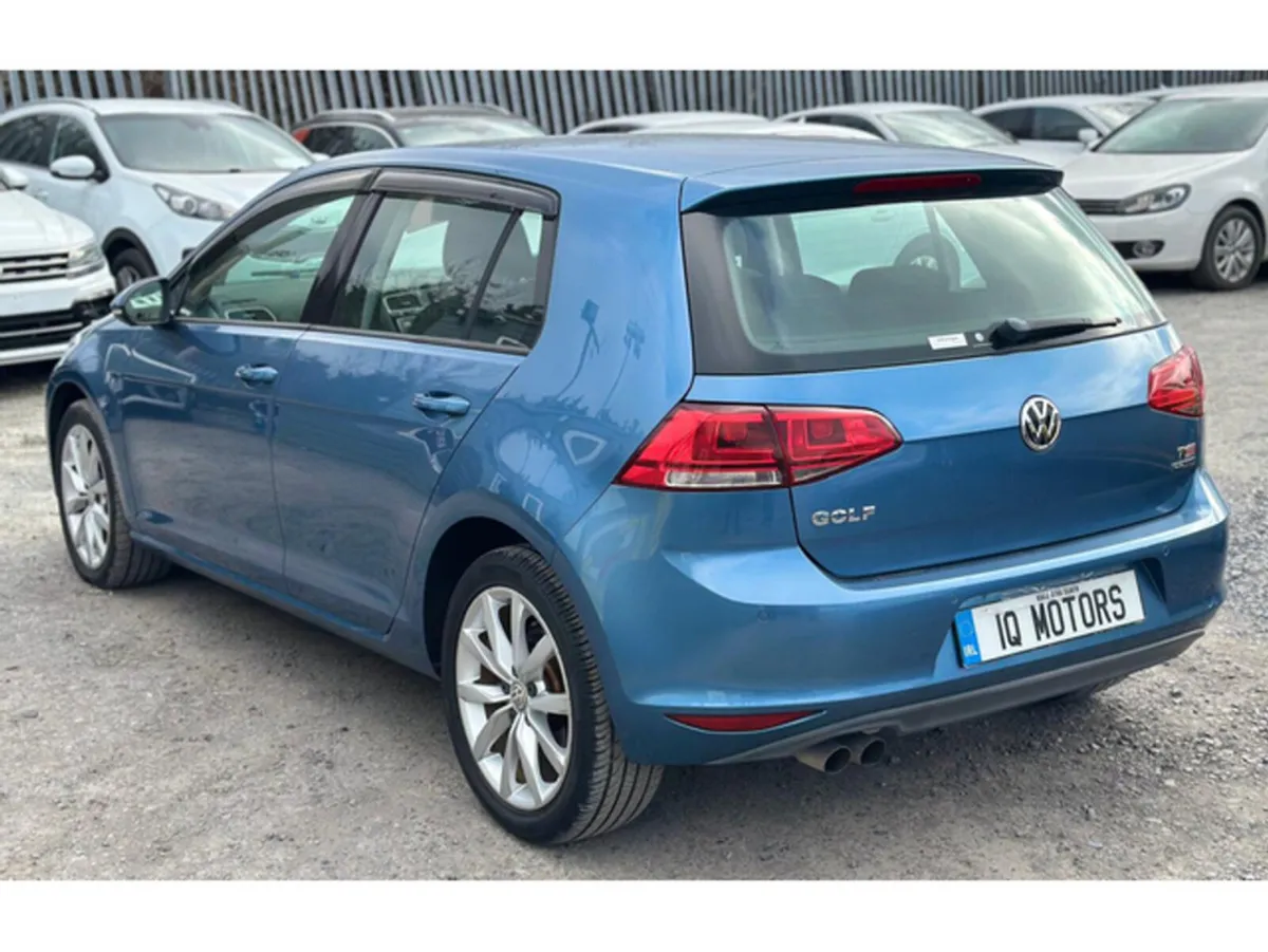 Volkswagen Golf Hatchback, Petrol, 2013, Blue