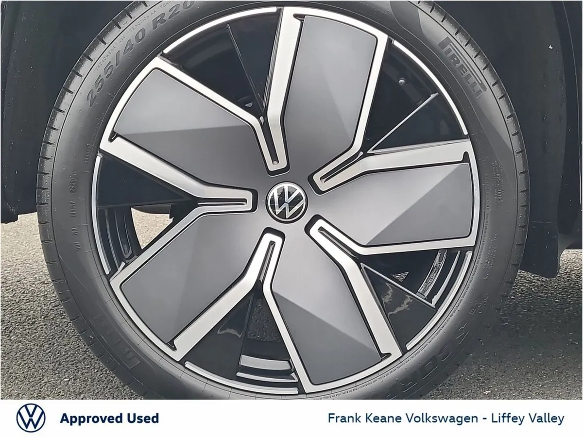 Volkswagen Tayron SUV, Petrol Plug-in Hybrid, 2027, Black