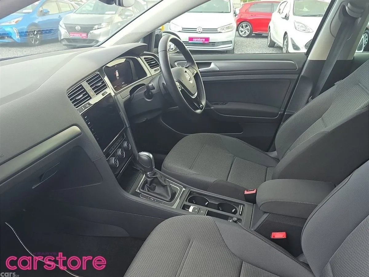 Volkswagen Golf Hatchback, Petrol, 2019, Black