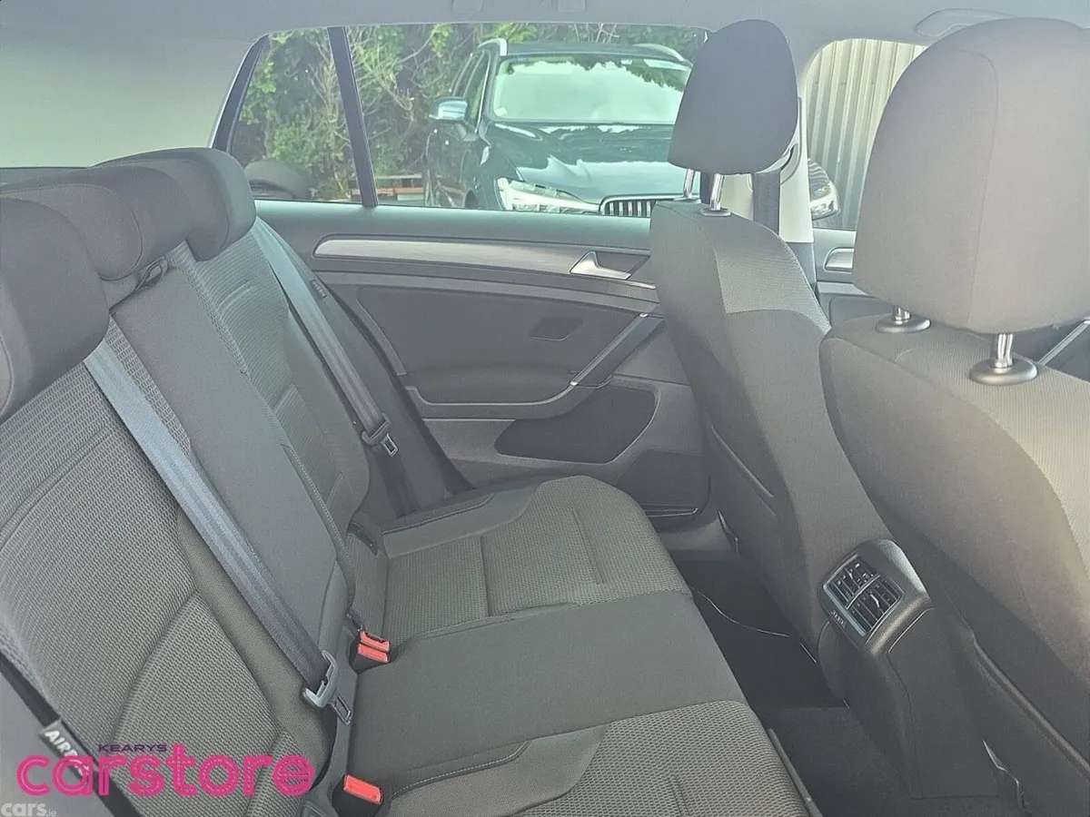 Volkswagen Golf Hatchback, Petrol, 2019, Black