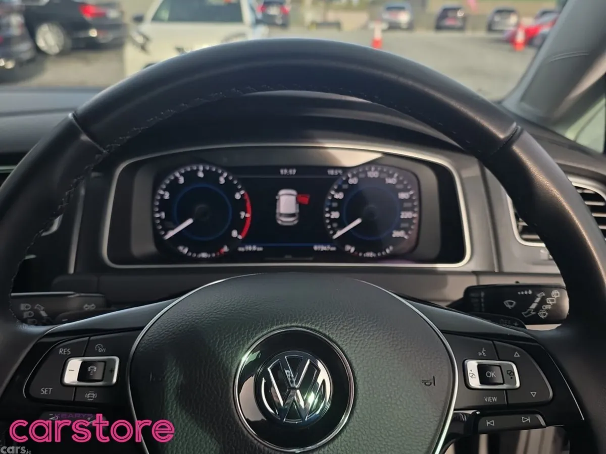 Volkswagen Golf Hatchback, Petrol, 2019, Black