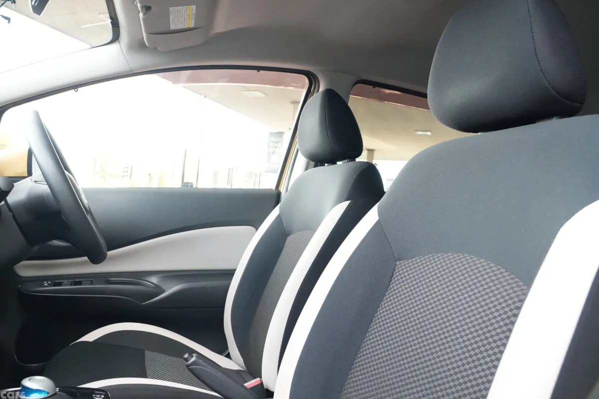 Nissan Note Hatchback, Petrol, 2017, Gold