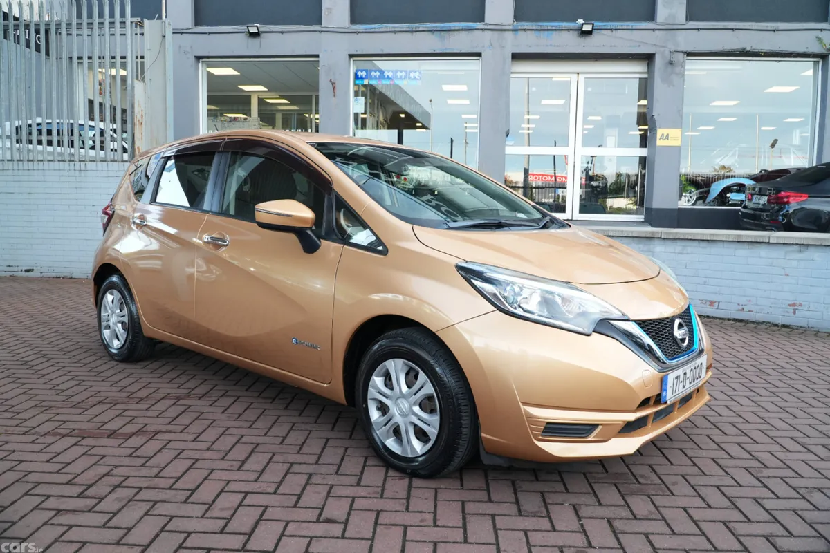 Nissan Note Hatchback, Petrol, 2017, Gold