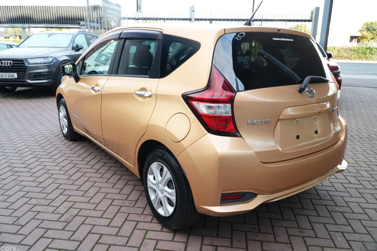 Nissan Note Hatchback, Petrol, 2017, Gold