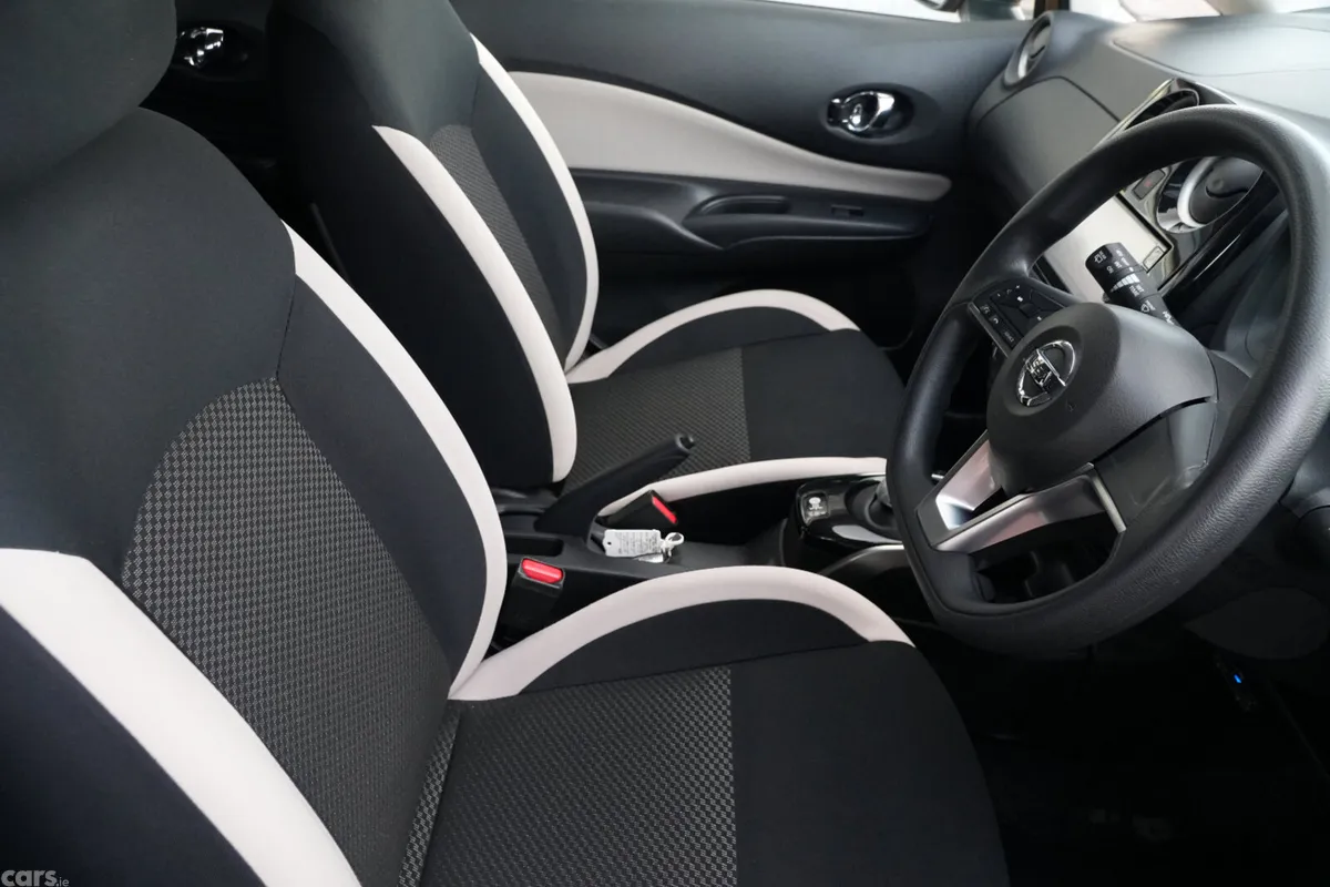 Nissan Note Hatchback, Petrol, 2017, Gold