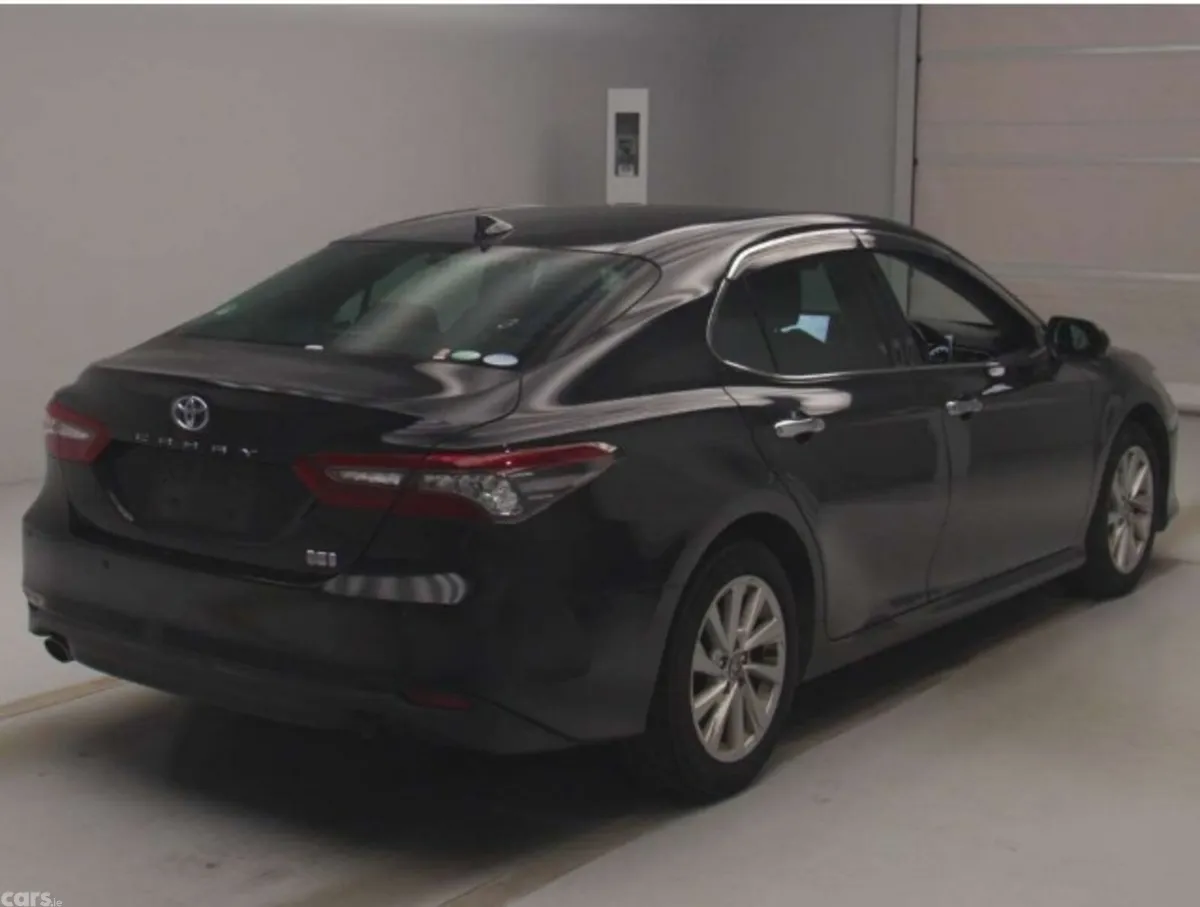 Toyota Camry Saloon, Petrol Hybrid, 2021, Black
