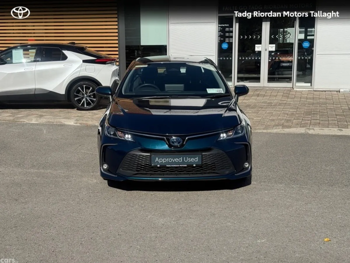 Toyota Corolla Saloon, Petrol Hybrid, 2023, Blue