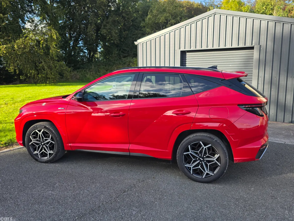 Hyundai Tucson SUV, Petrol Plug-in Hybrid, 2023, Red