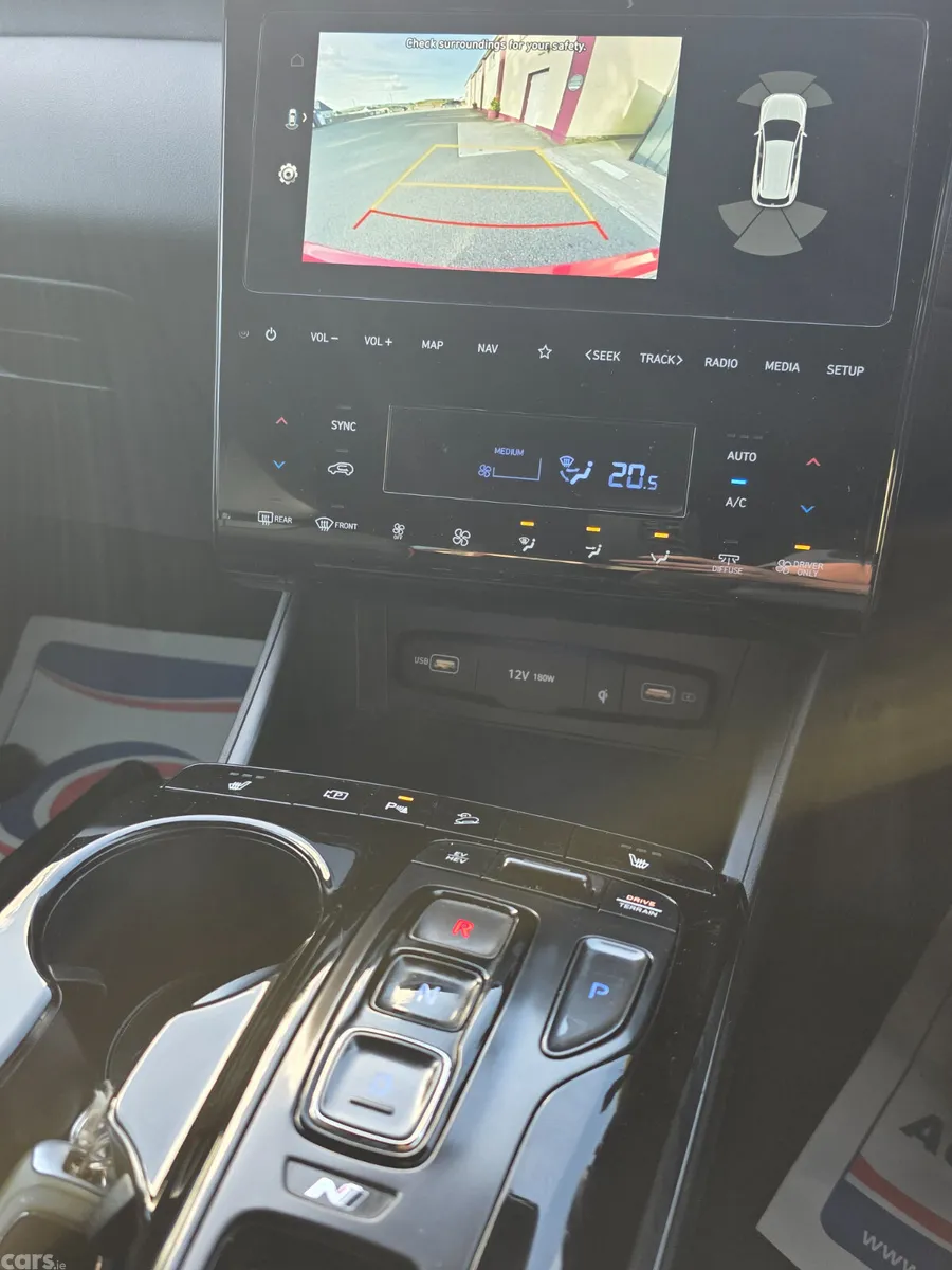 Hyundai Tucson SUV, Petrol Plug-in Hybrid, 2023, Red