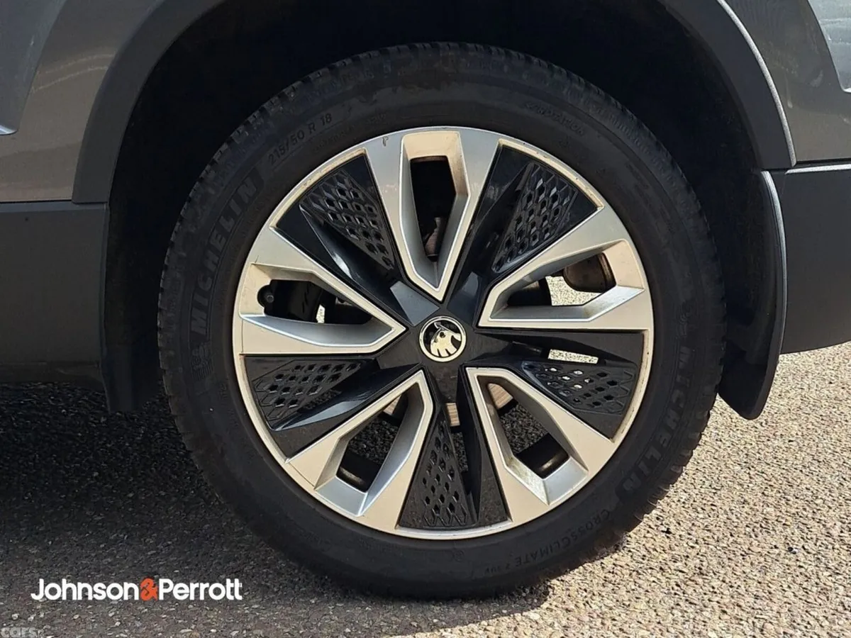 Skoda Karoq Estate, Diesel, 2022, Grey