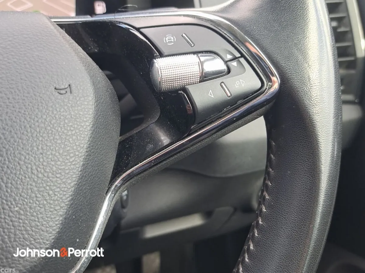 Skoda Karoq Estate, Diesel, 2022, Grey
