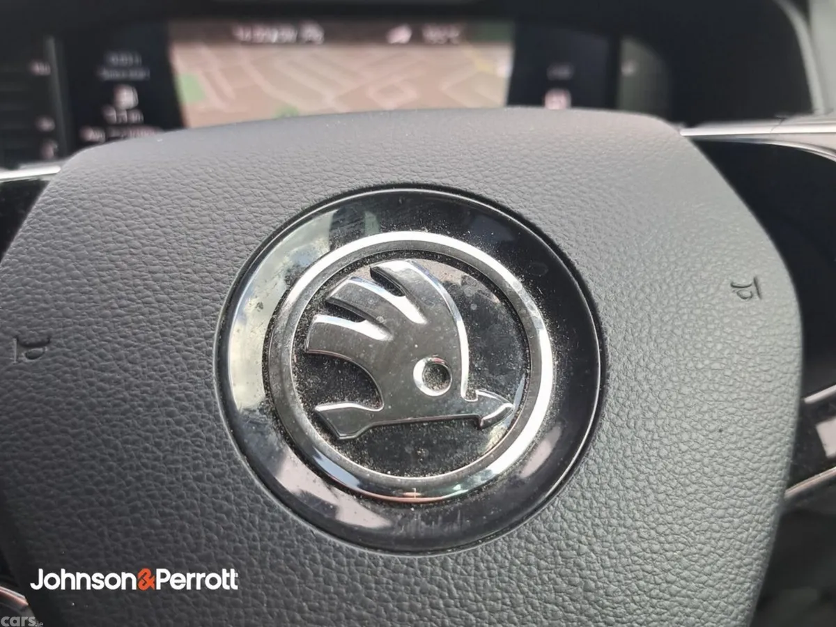 Skoda Karoq Estate, Diesel, 2022, Grey
