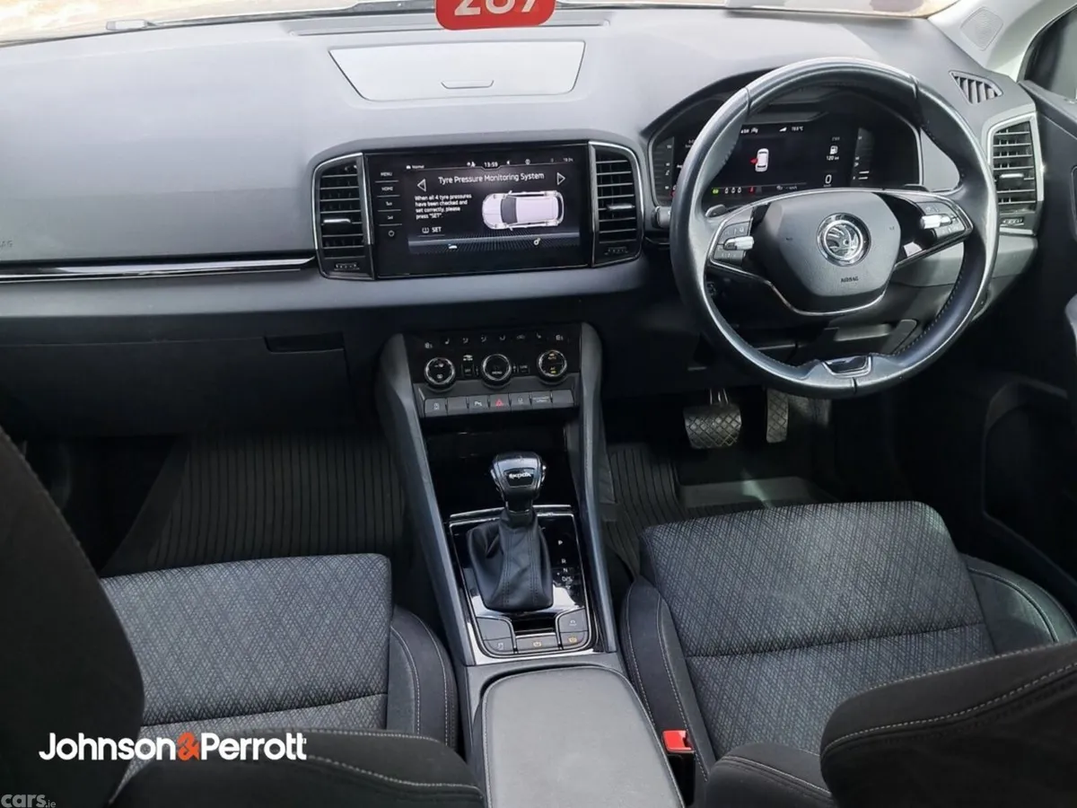 Skoda Karoq Estate, Diesel, 2022, Grey