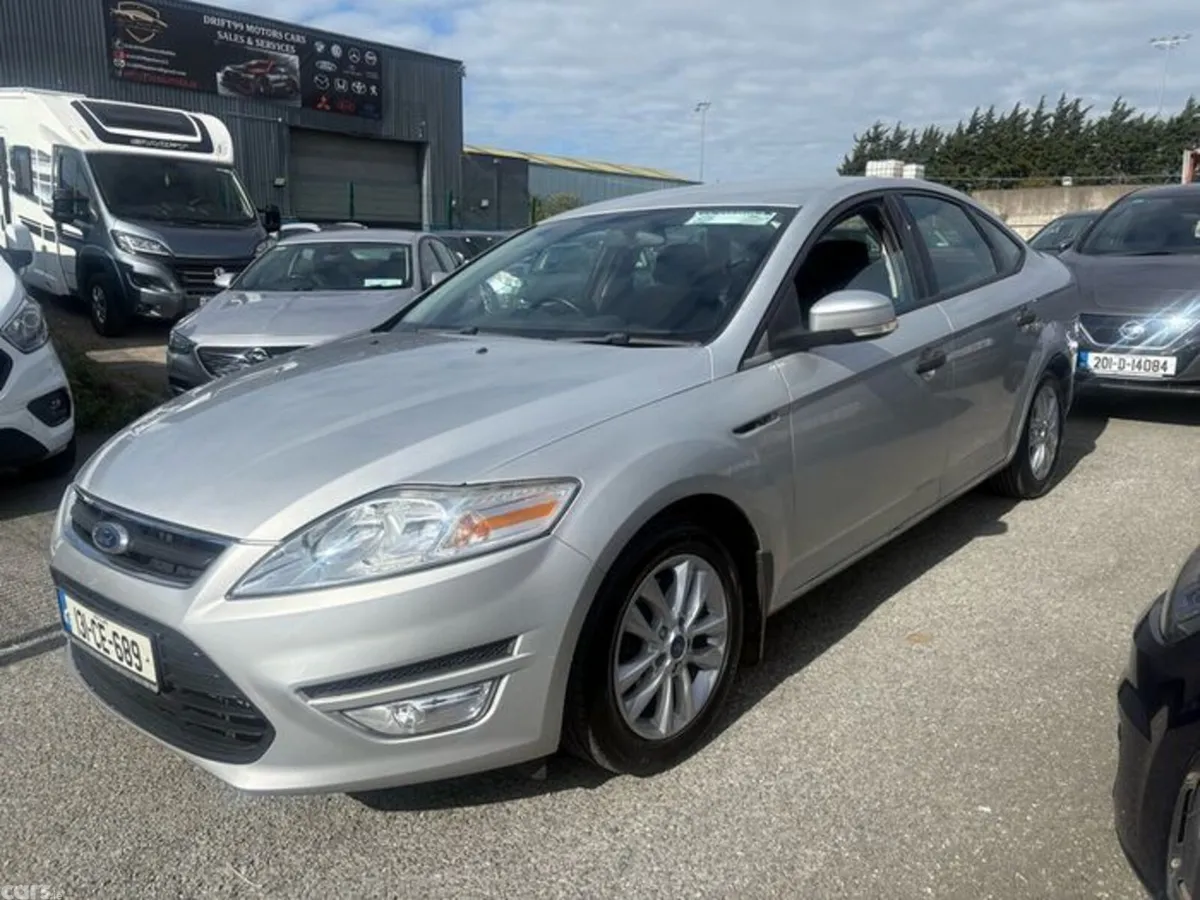 Ford Mondeo Saloon, Diesel, 2013, Silver