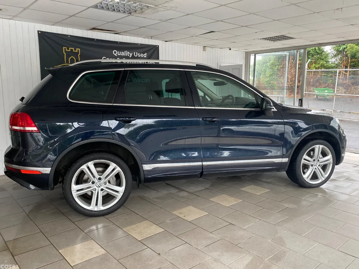 Volkswagen Touareg SUV, Diesel, 2018, Blue