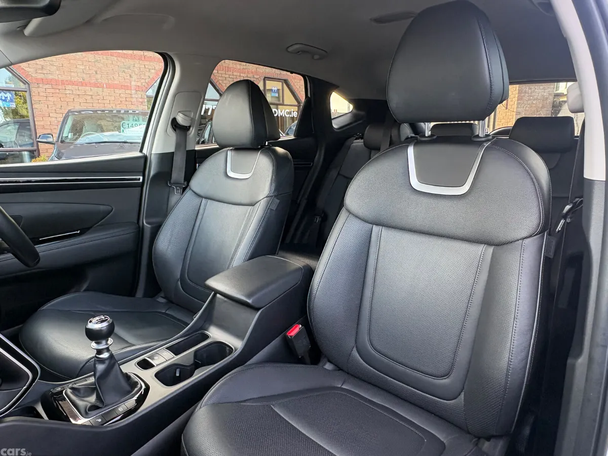 Hyundai Tucson SUV, Diesel, 2022, White