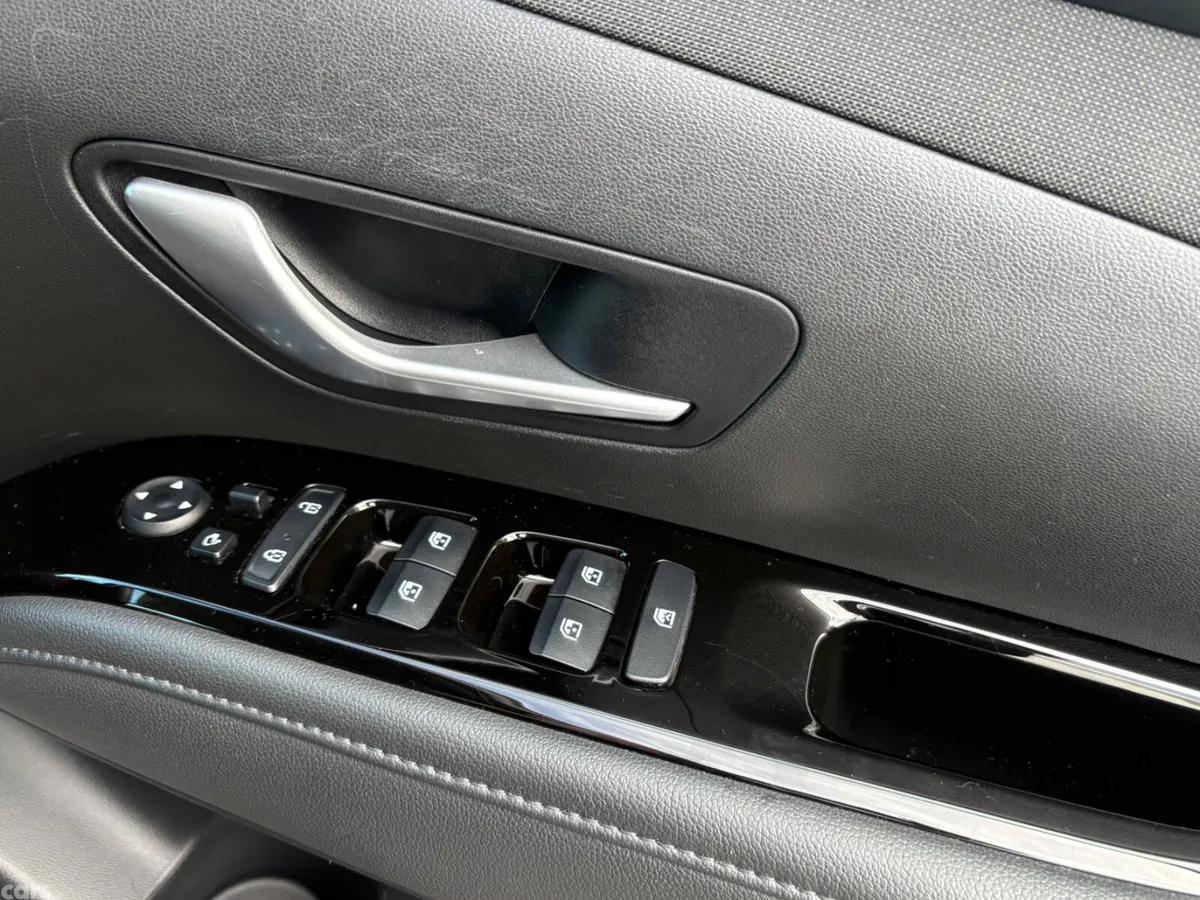 Hyundai Tucson SUV, Diesel, 2022, White