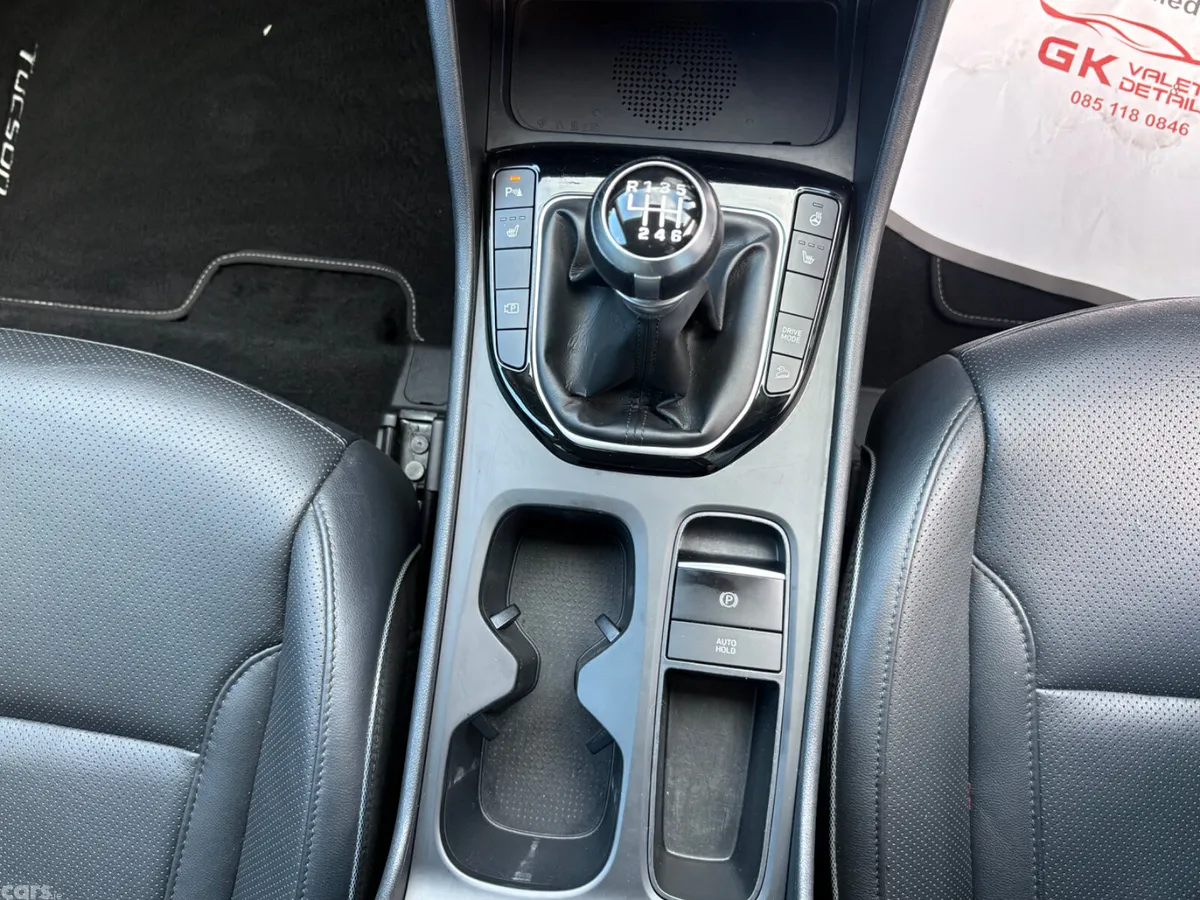 Hyundai Tucson SUV, Diesel, 2022, White