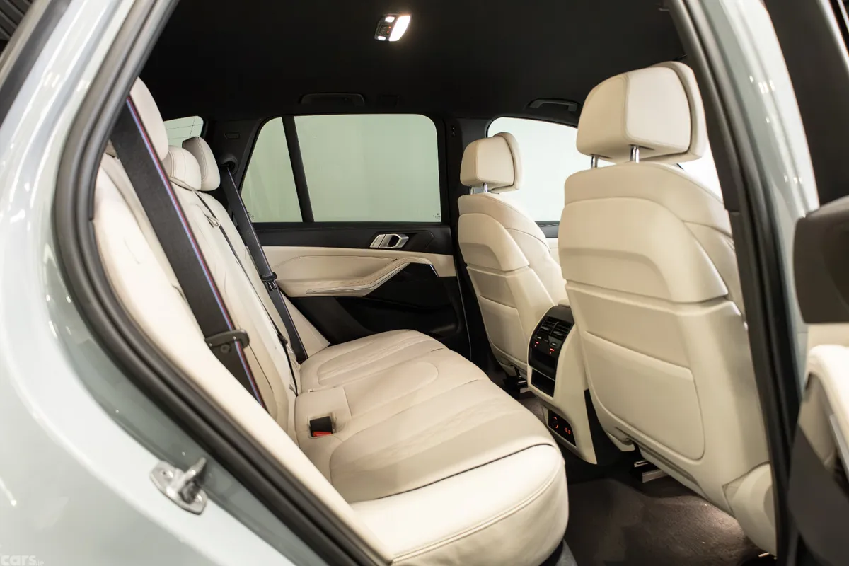 BMW X5 SUV, Petrol Plug-in Hybrid, 2023, Grey