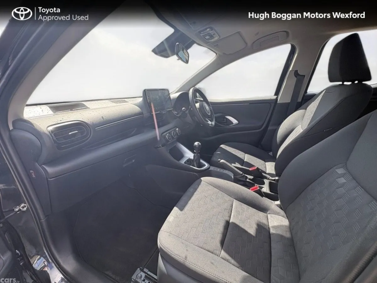 Toyota Yaris Hatchback, Petrol, 2024, Grey